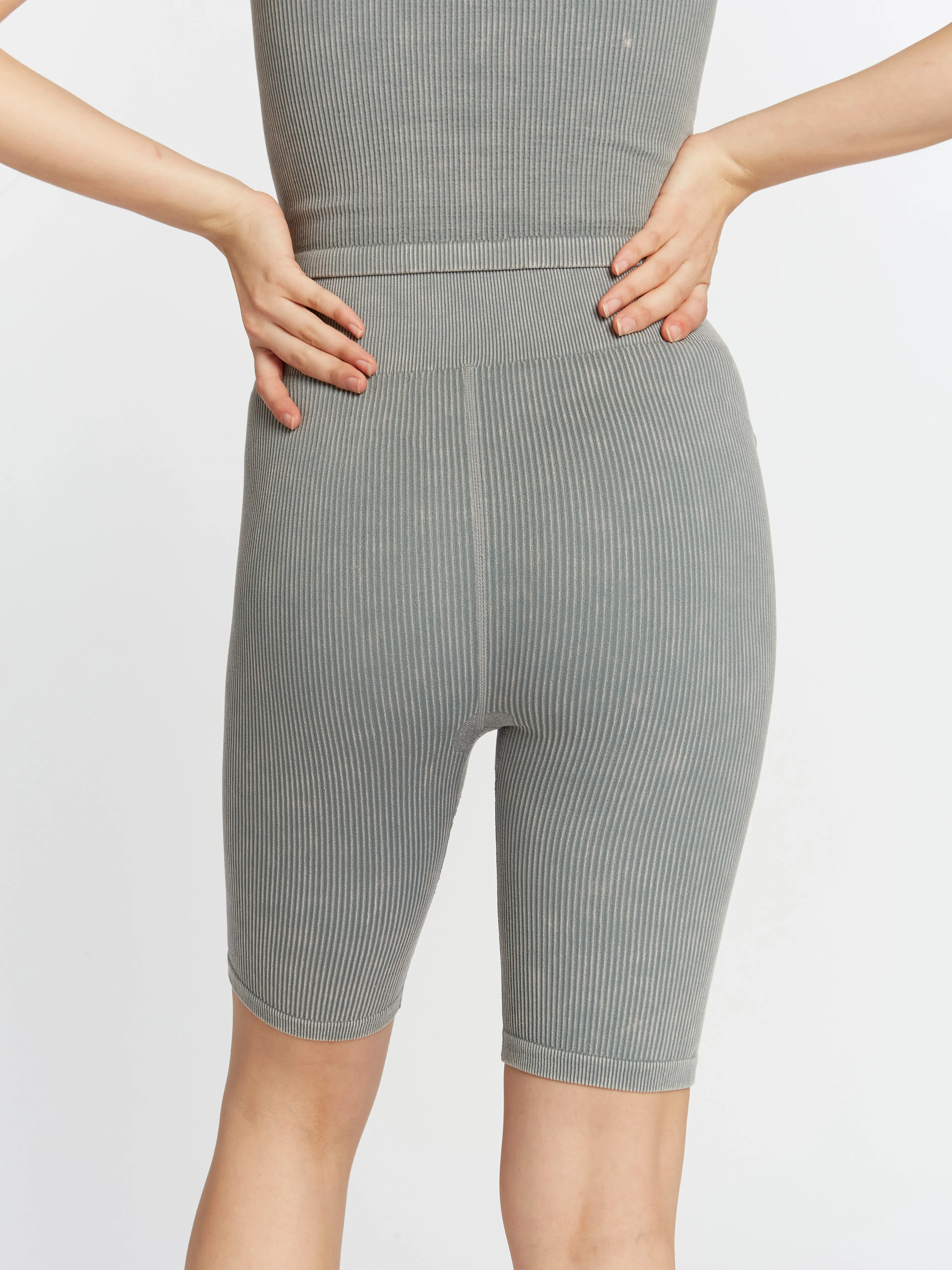 KYLA SHORTS - PRE PACK 6 UNITS