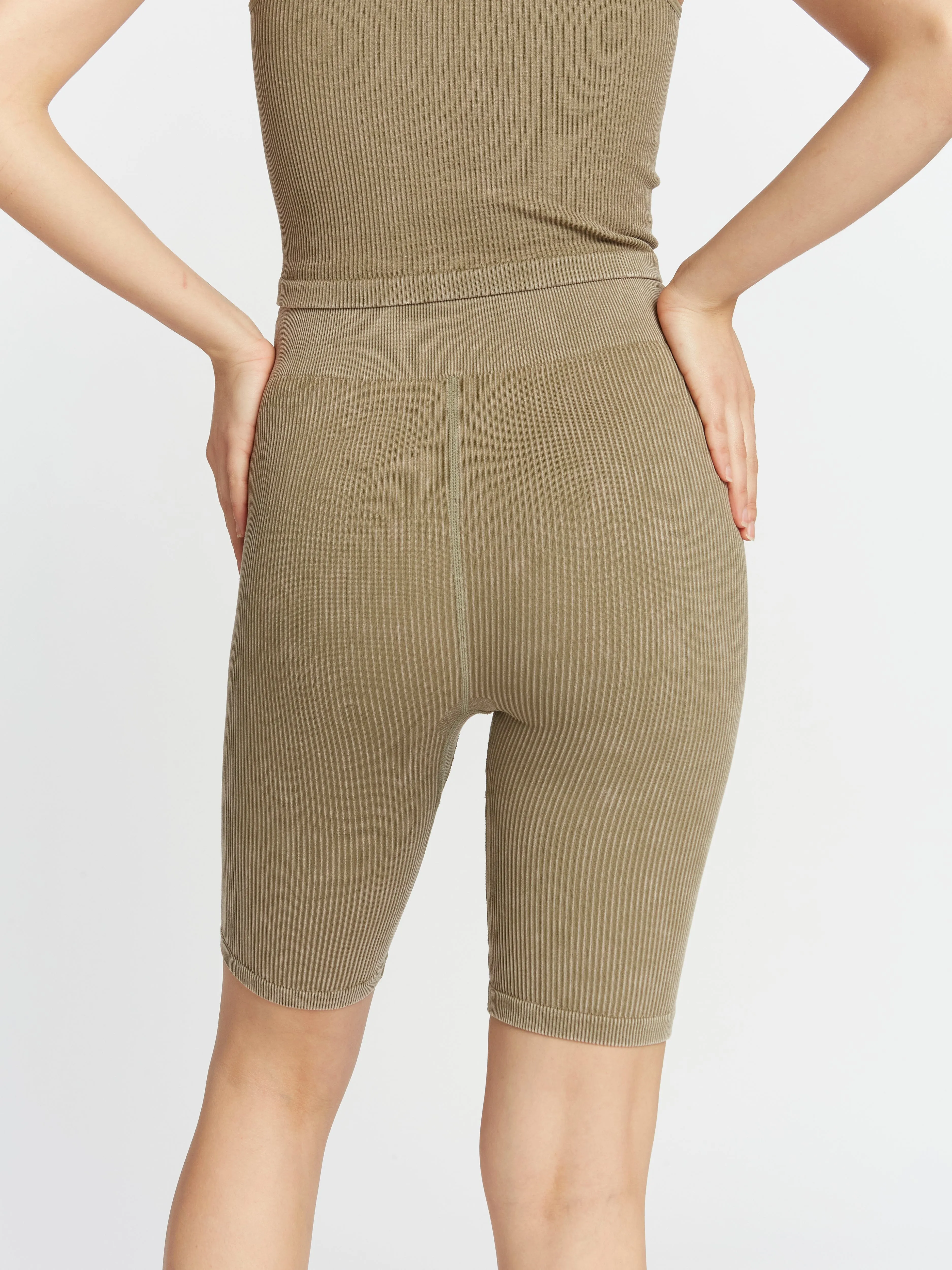KYLA SHORTS - PRE PACK 6 UNITS