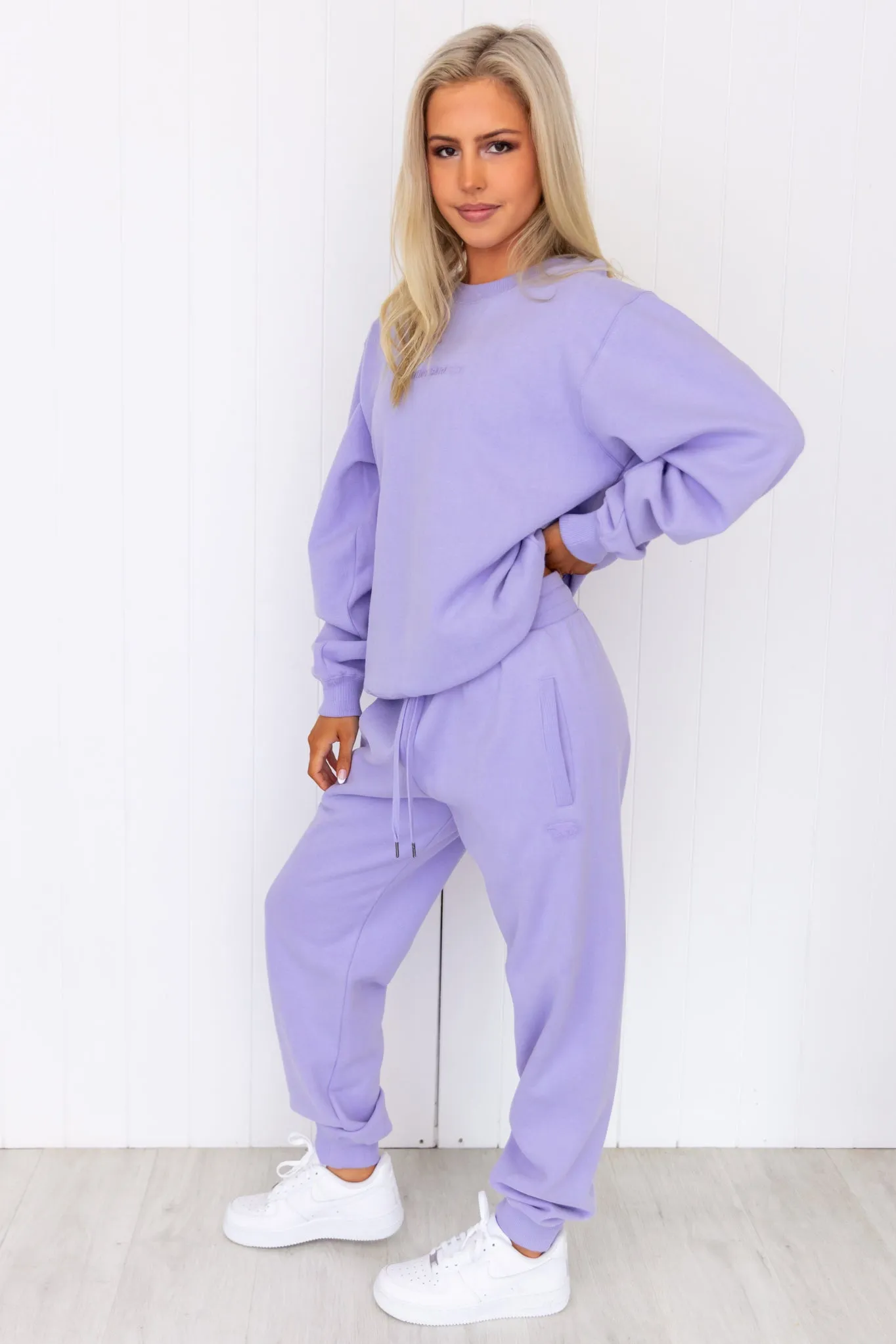 Legacy Crew Sweater - Sweet Pea