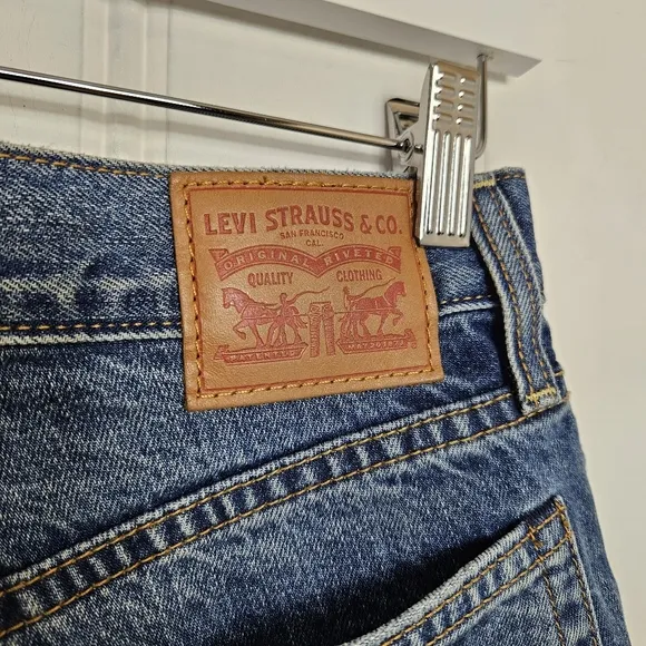 Levi's Denim Shorts Womens Size 25 80's High Rise Blue Medium Wash Cutt Offs