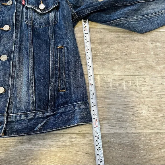 LEVI’s Ex Boyfriend Trucker Jacket in Blue Woodstock, XS