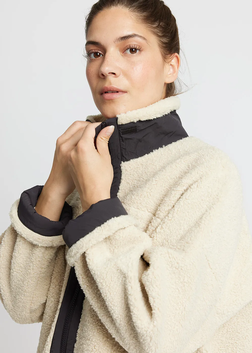 Long Fuzzy coat Larvik - sandshell