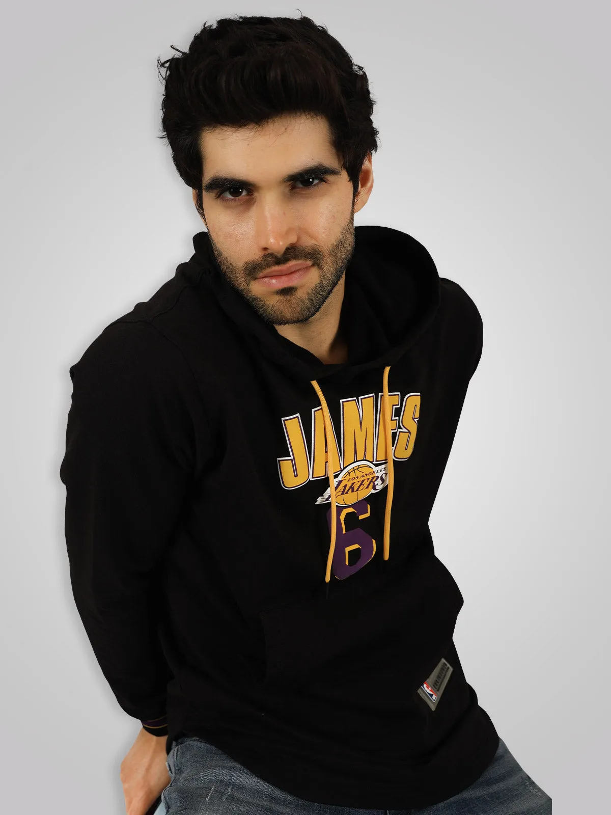 Los Angeles Lakers: Lebron James Hoodie - Black