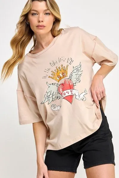Love-Inpired Graphic Oversized T-Shirt