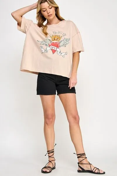 Love-Inpired Graphic Oversized T-Shirt