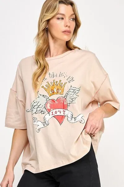 Love-Inpired Graphic Oversized T-Shirt