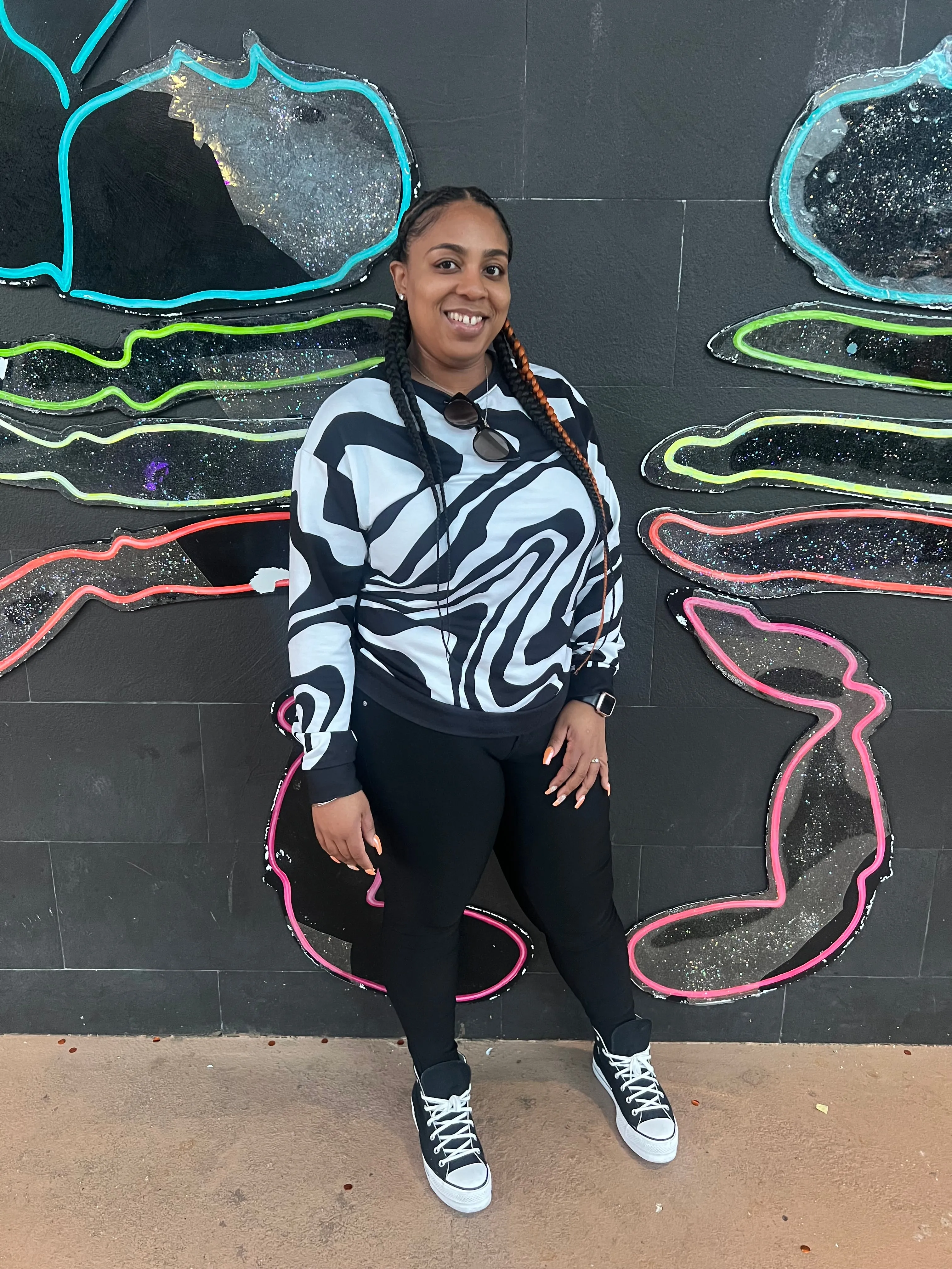 Maadish | Black & White Marble Sweatshirt