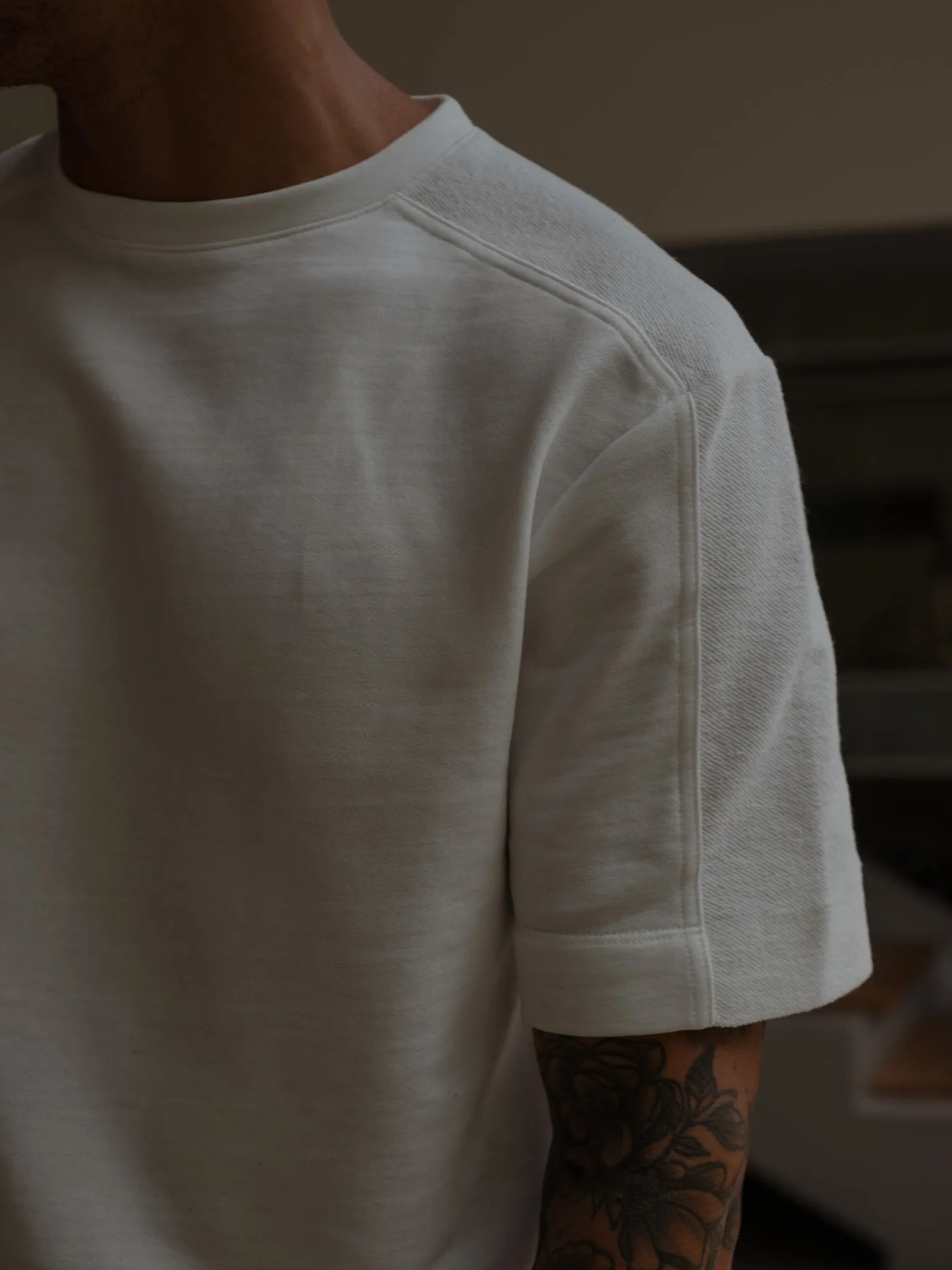 MEN DOUBLE TEXTURE T-SHIRT - CREAMY