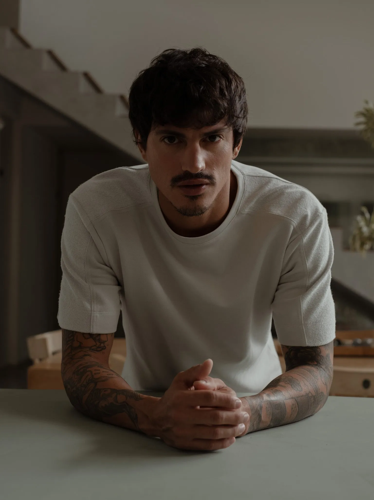 MEN DOUBLE TEXTURE T-SHIRT - LATTE