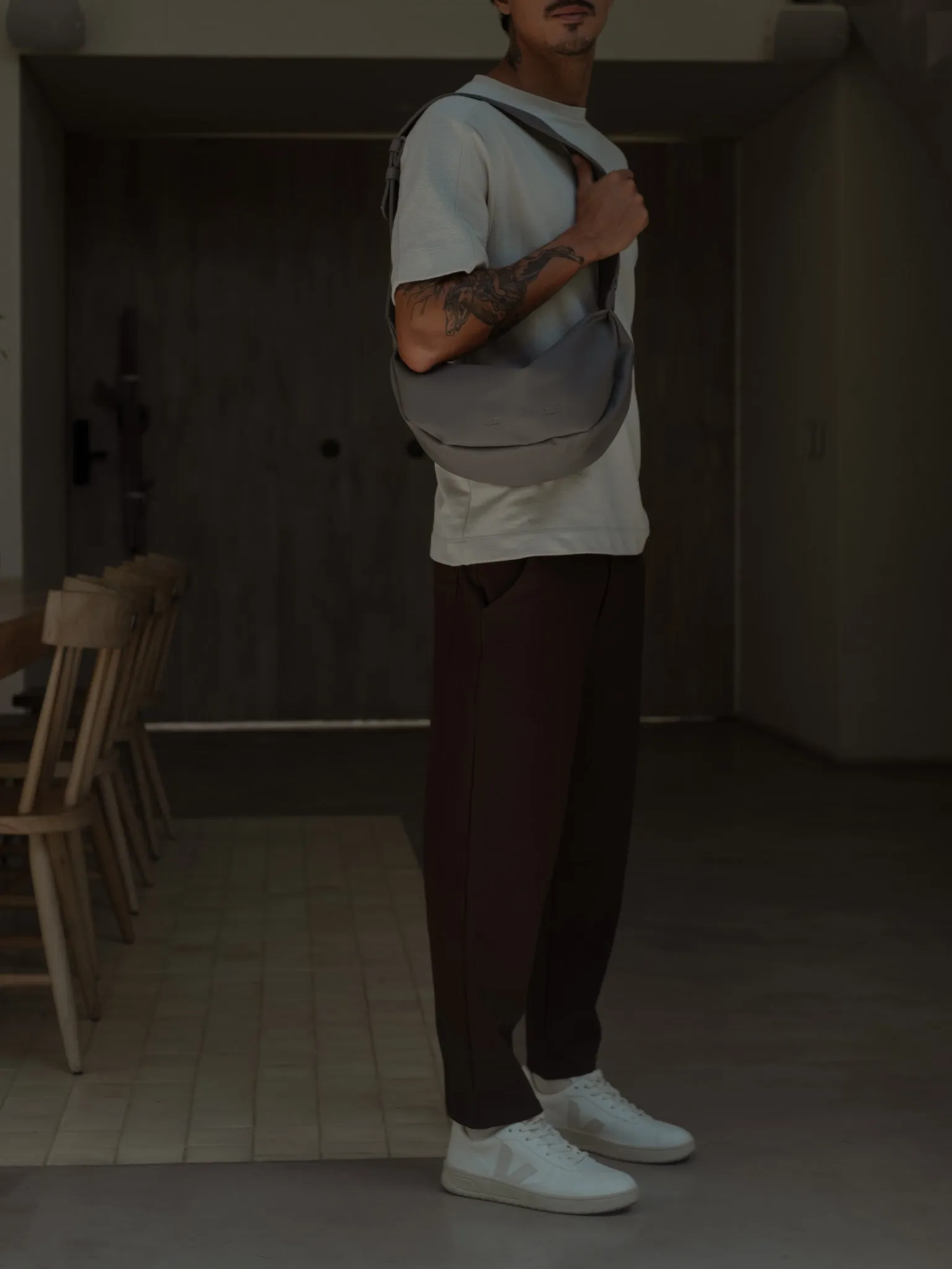 MEN DOUBLE TEXTURE T-SHIRT - LATTE