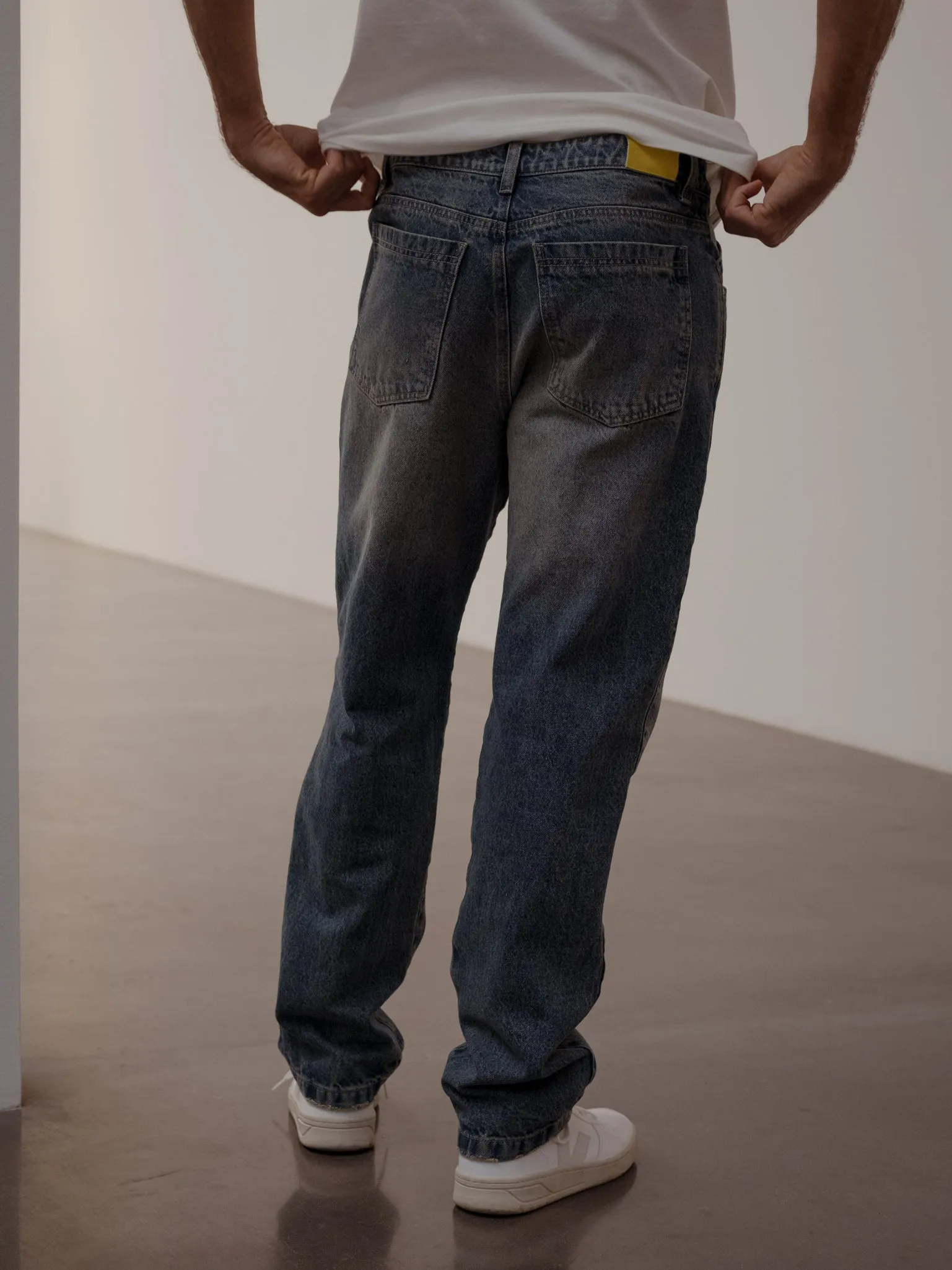 MEN RIGHT FIT JEAN - VINTAGE BLUE 20S