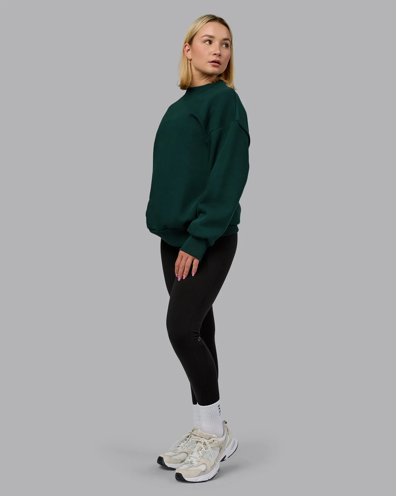 MVP Oversized Sweater - Dark Moss
