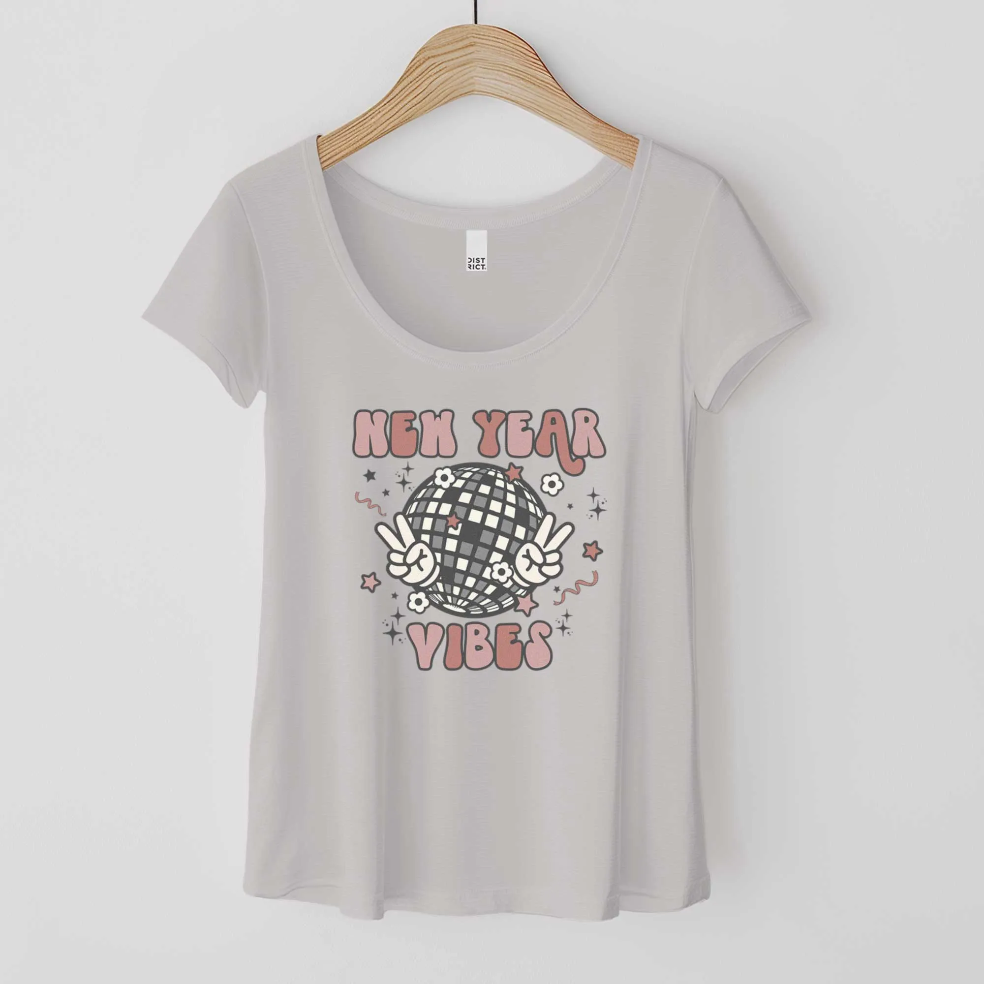 New Year Vibes - Women’s Flex Scoop Neck Tee