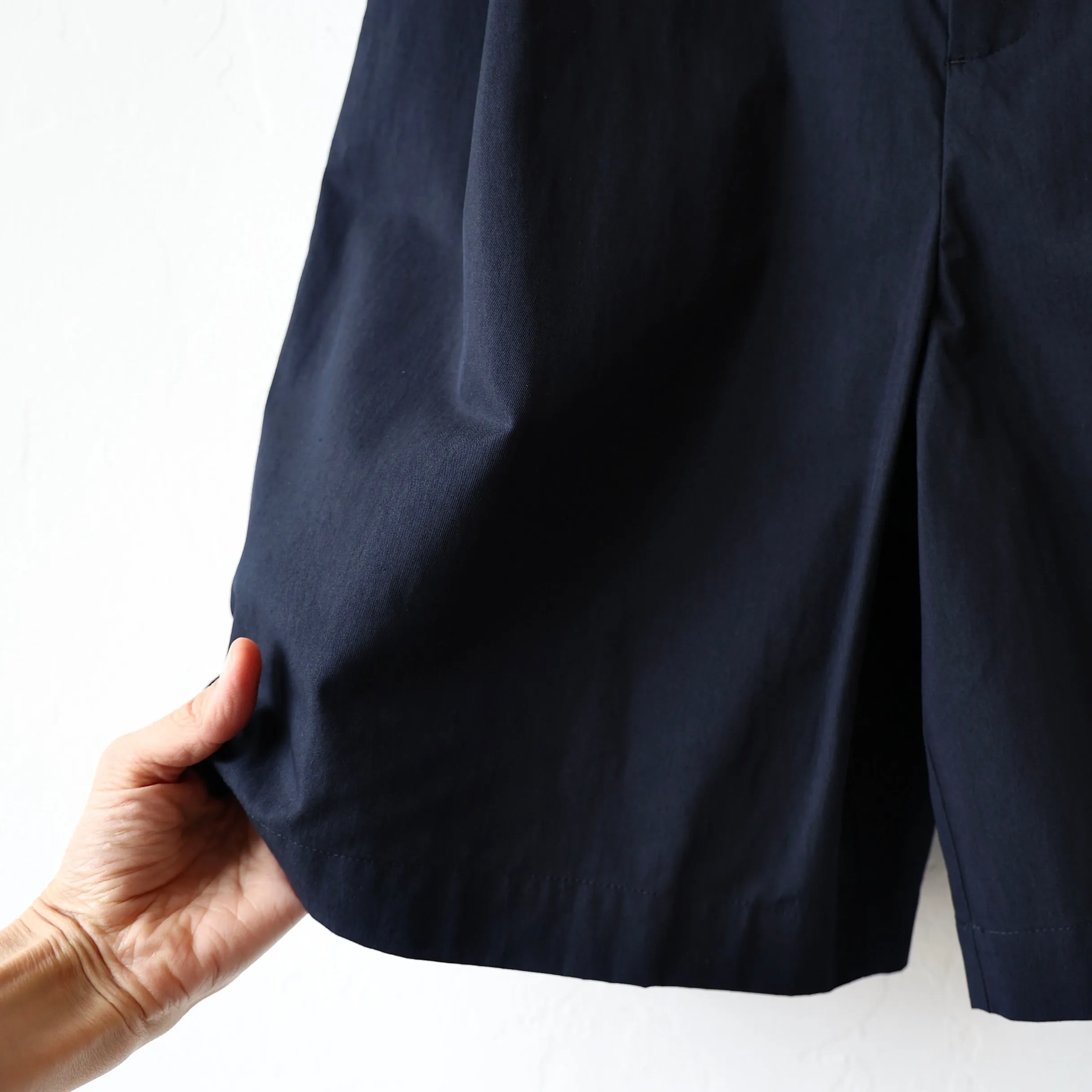 Nicholson & Nicholson Long Shorts - Navy
