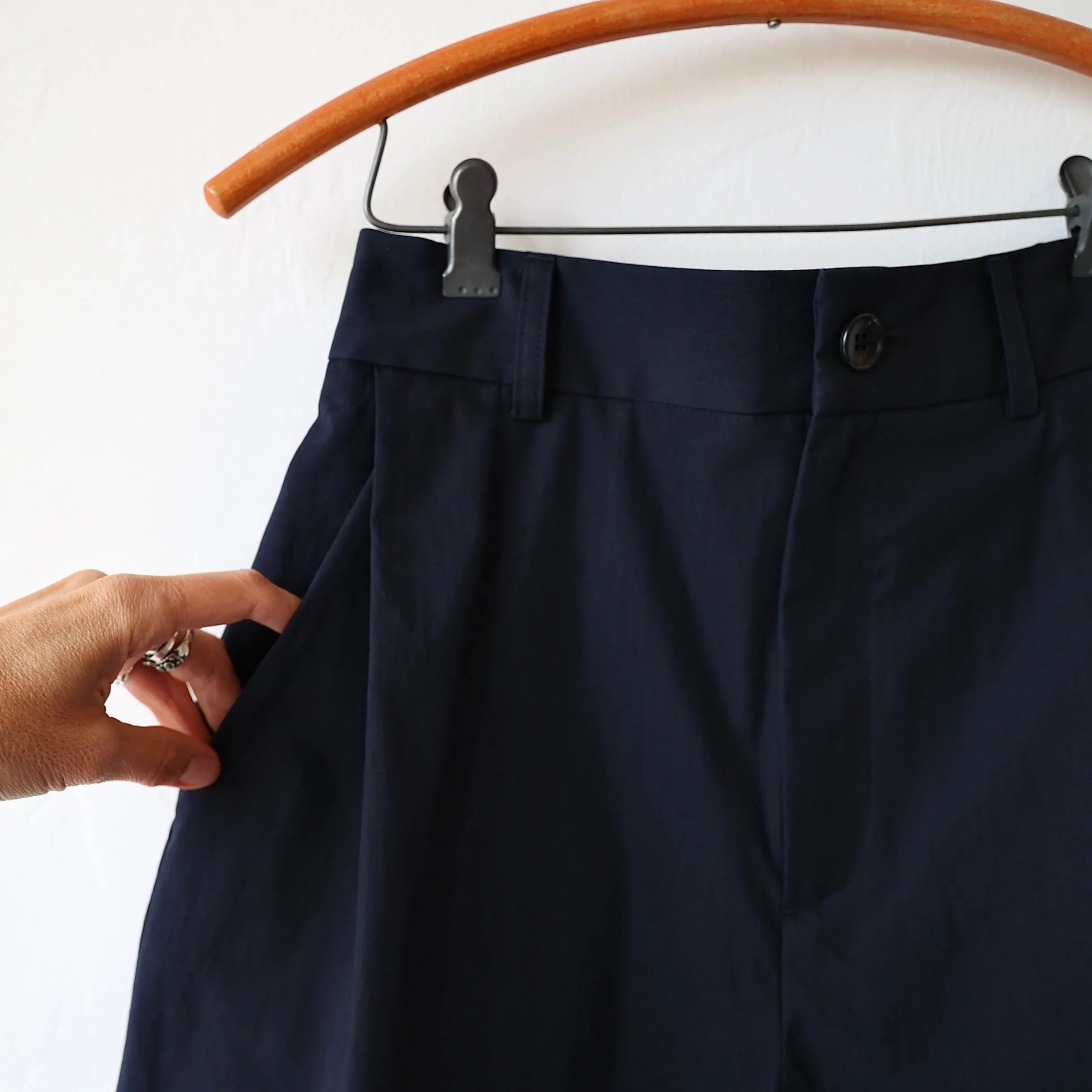 Nicholson & Nicholson Long Shorts - Navy