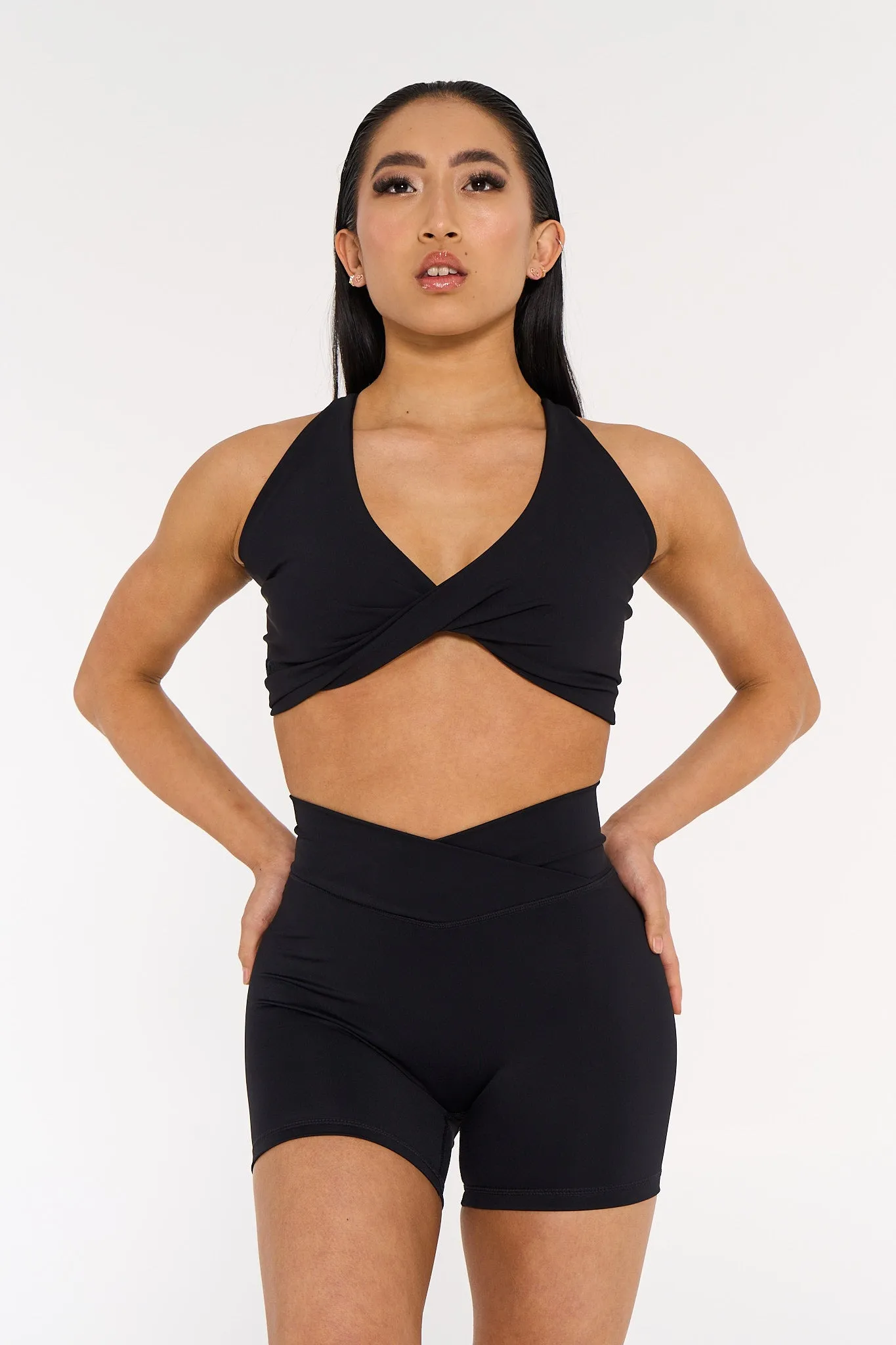 Noir Black V Shorts