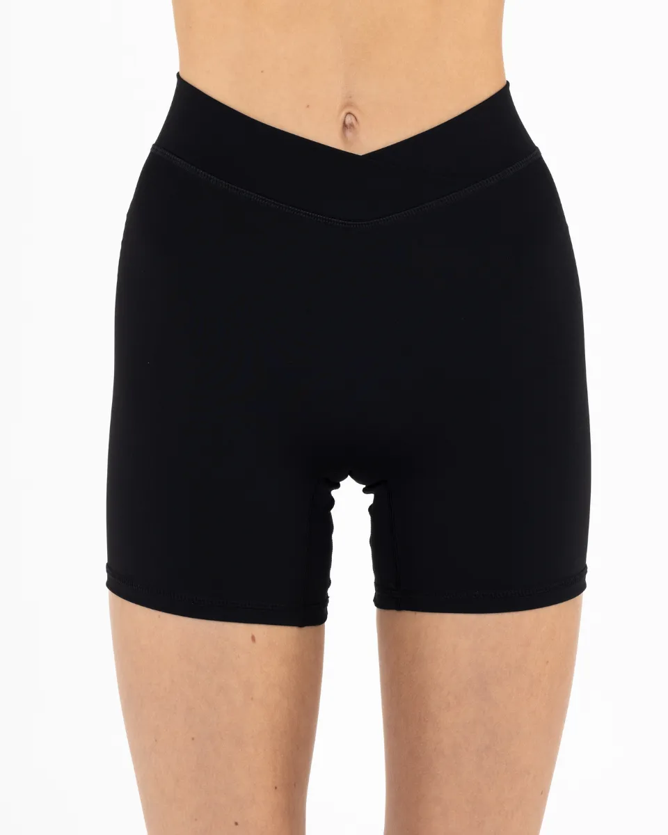 Noir Black V Shorts
