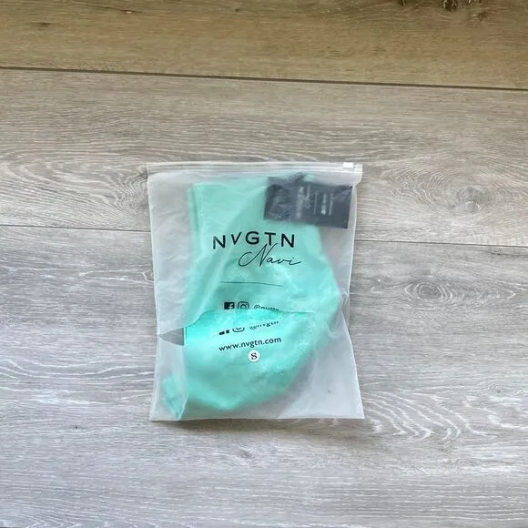 NVGTN PRO SHORTS SAGE GREEN CAMO SEAMLESS S NWT