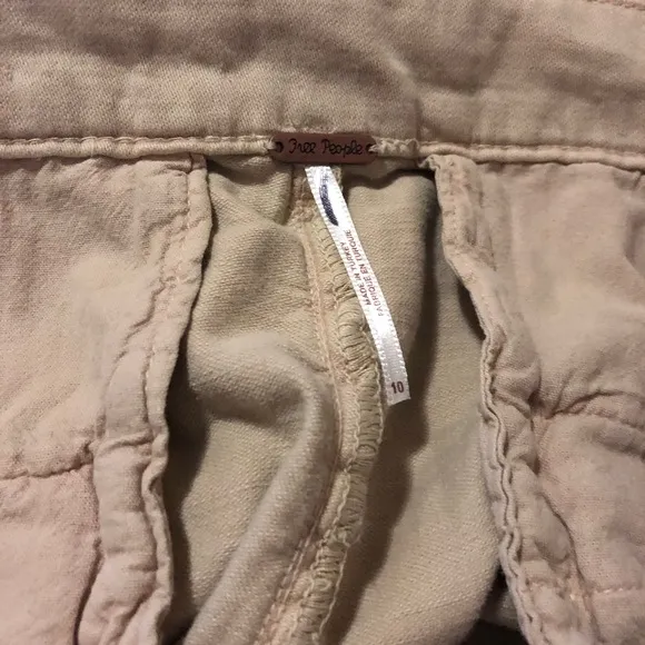 NWOT Billie chino shorts by Free People in size 10