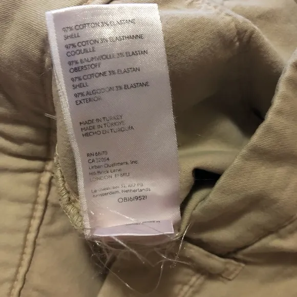 NWOT Billie chino shorts by Free People in size 10