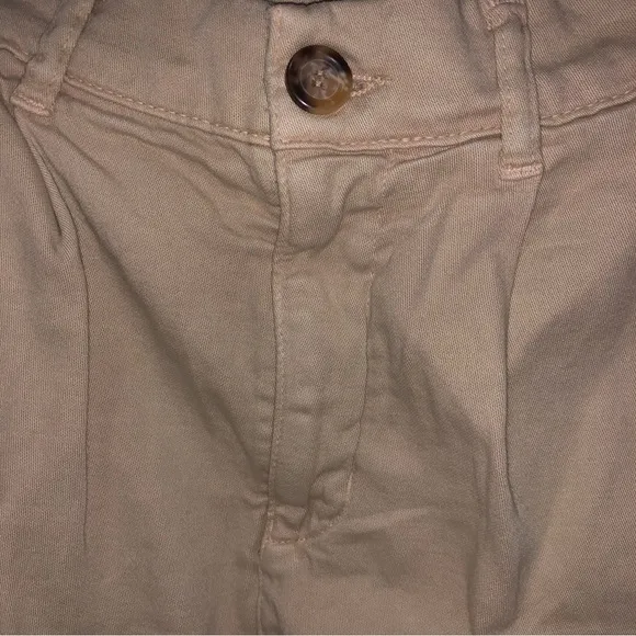NWOT Billie chino shorts by Free People in size 10