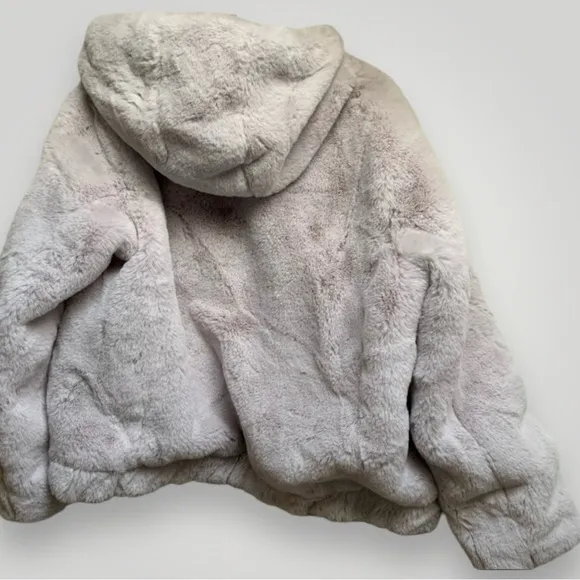 NWOT GAP XL 18 20 plush Faux Fur Hooded Jacket Grey oversized lined zipup hoodie