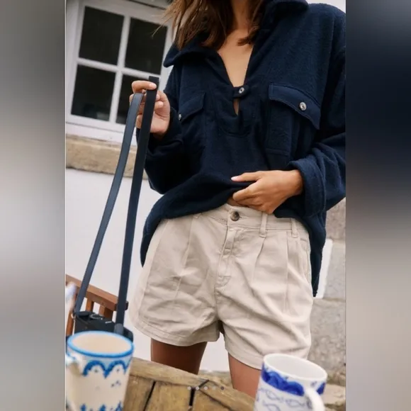 NWT Free People Billie Chino Shorts Almond Milk Size 8