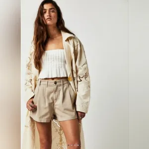 NWT Free People Billie Chino Shorts Almond Milk Size 8