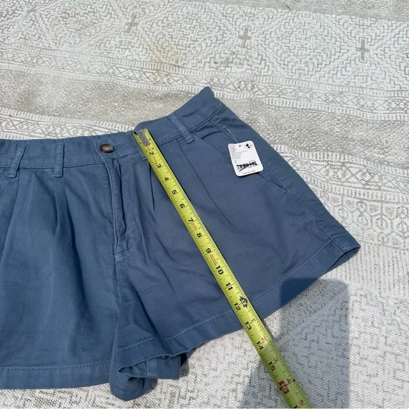 NWT Free People Blue Billie Chino Shorts. Tailored cut.