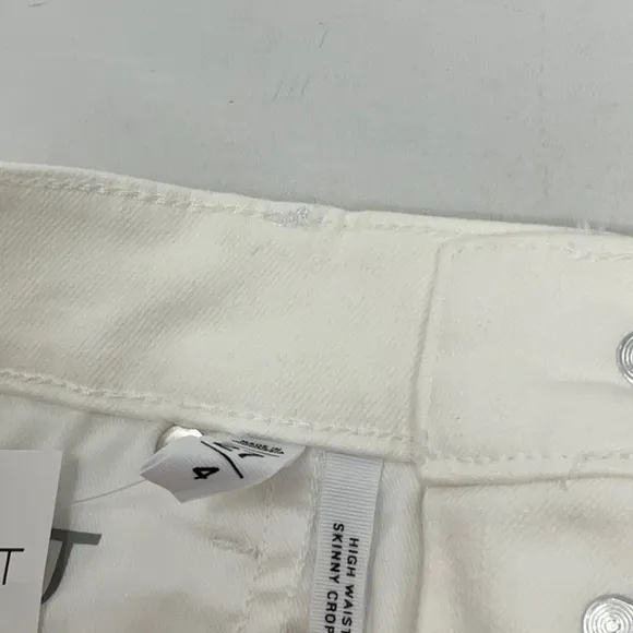 NWT Ladie’s LOFT high waisted skinny crop button fly white jeans, size 4