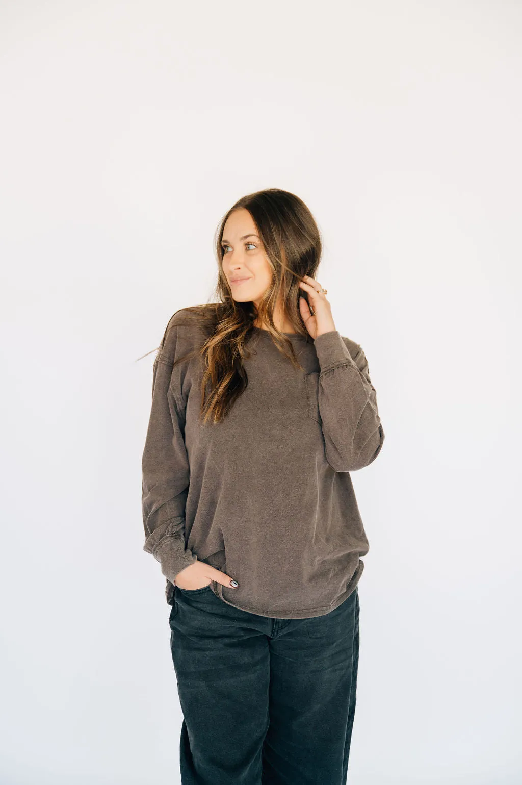 Oversized Washed Long Sleeve Pocket Tee - Espresso