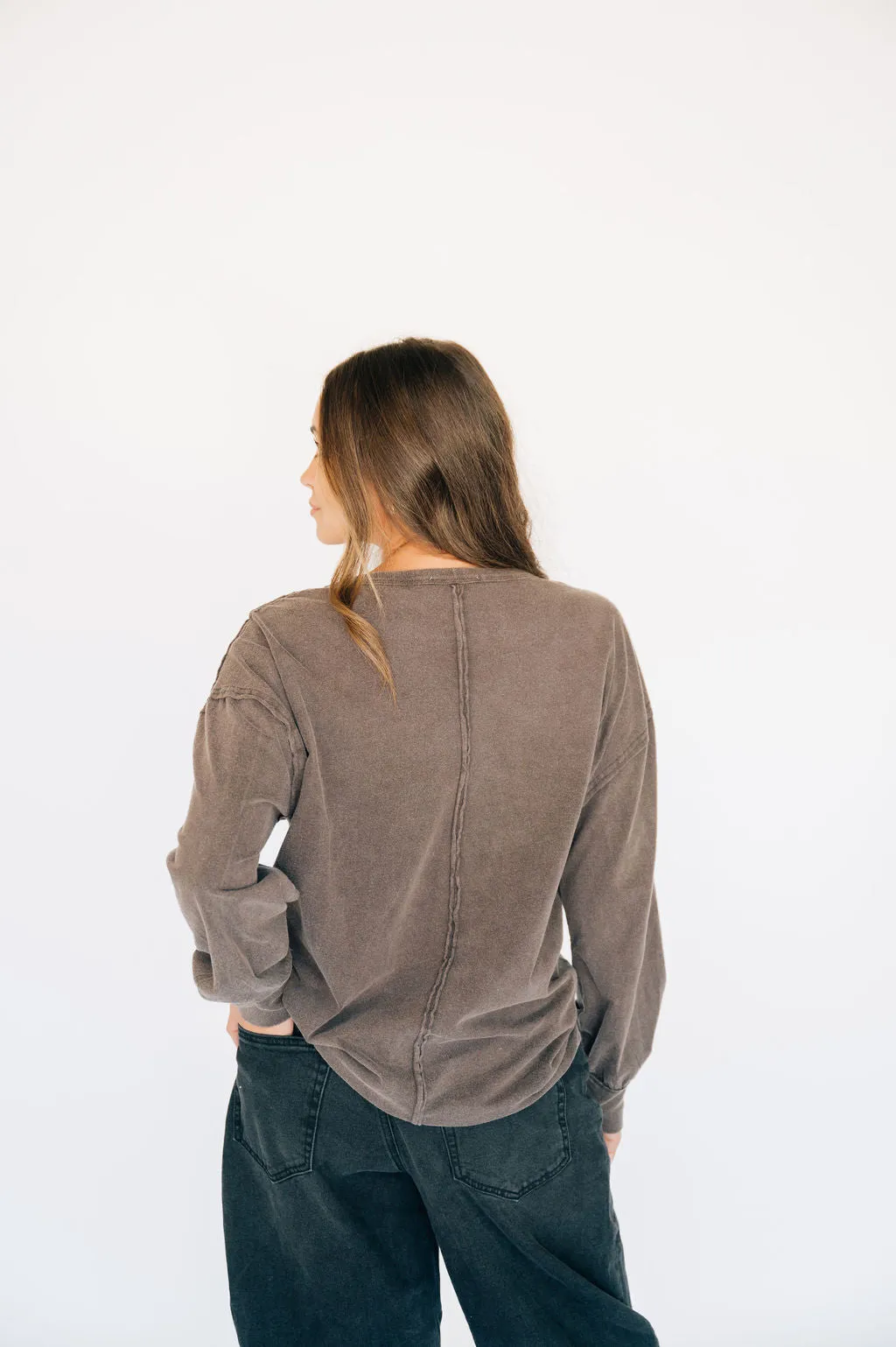 Oversized Washed Long Sleeve Pocket Tee - Espresso