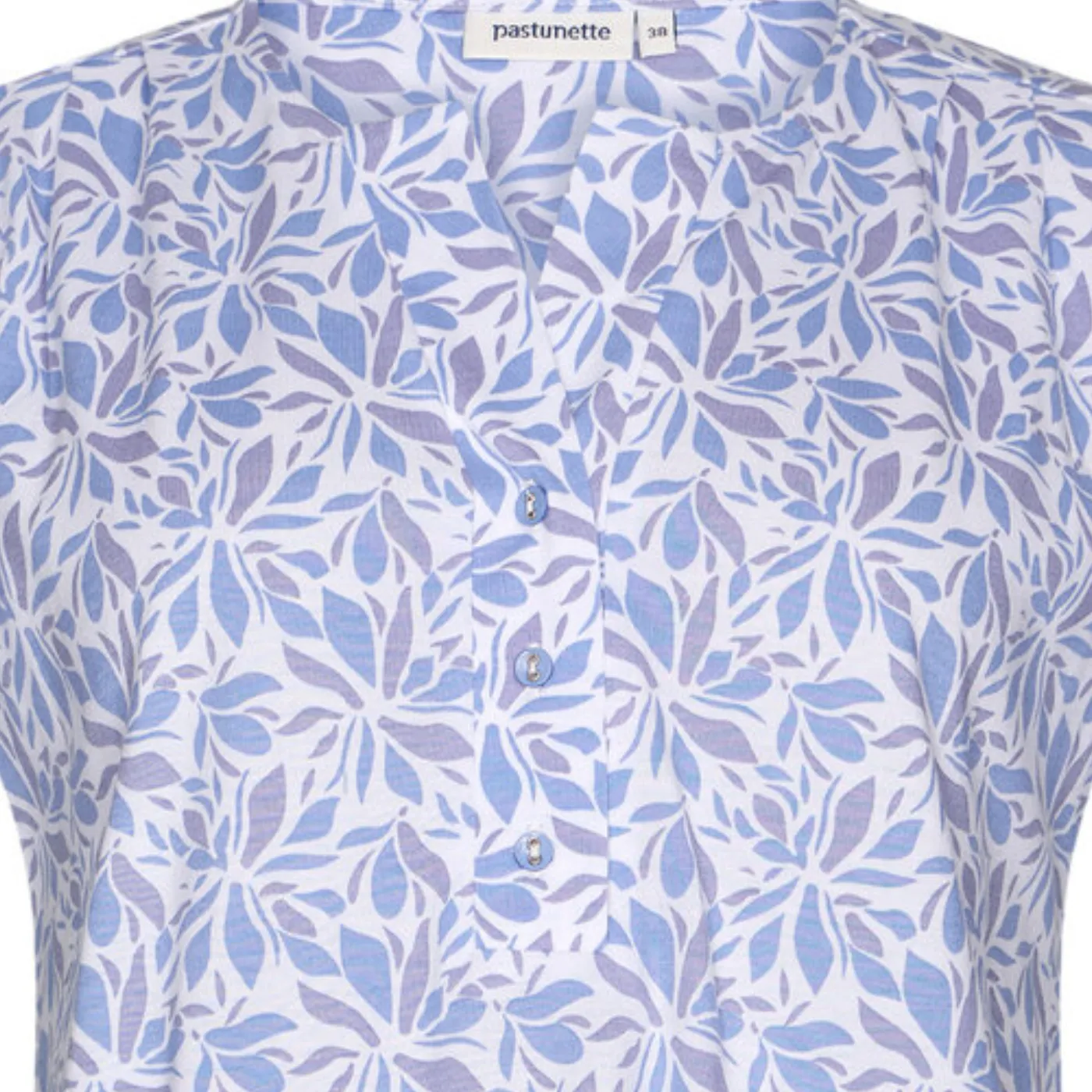 Pastunette Mini Floral Half Button Capri Leg Pyjama Set