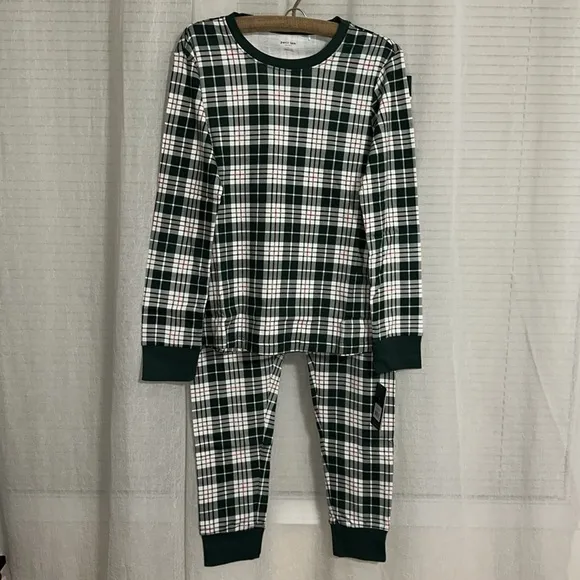 PETIT LEM Green White Red Holiday Plaid 100% Cotton Long Sleeve PJ Jogger Set