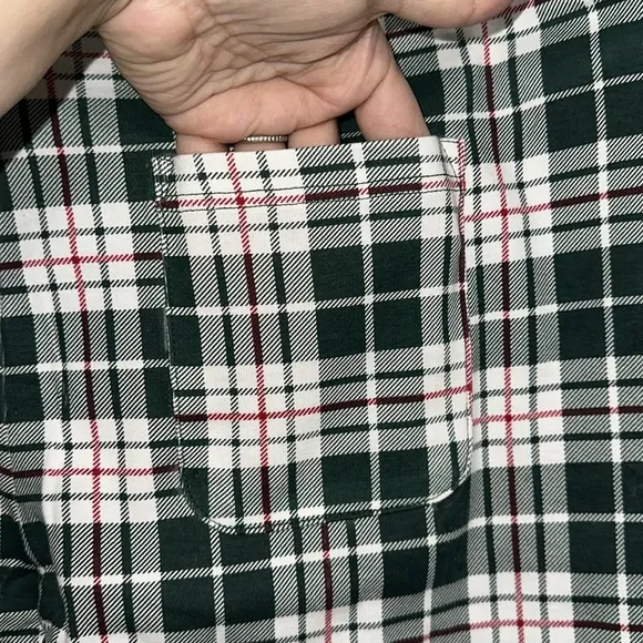 PETIT LEM Green White Red Holiday Plaid 100% Cotton Long Sleeve PJ Jogger Set