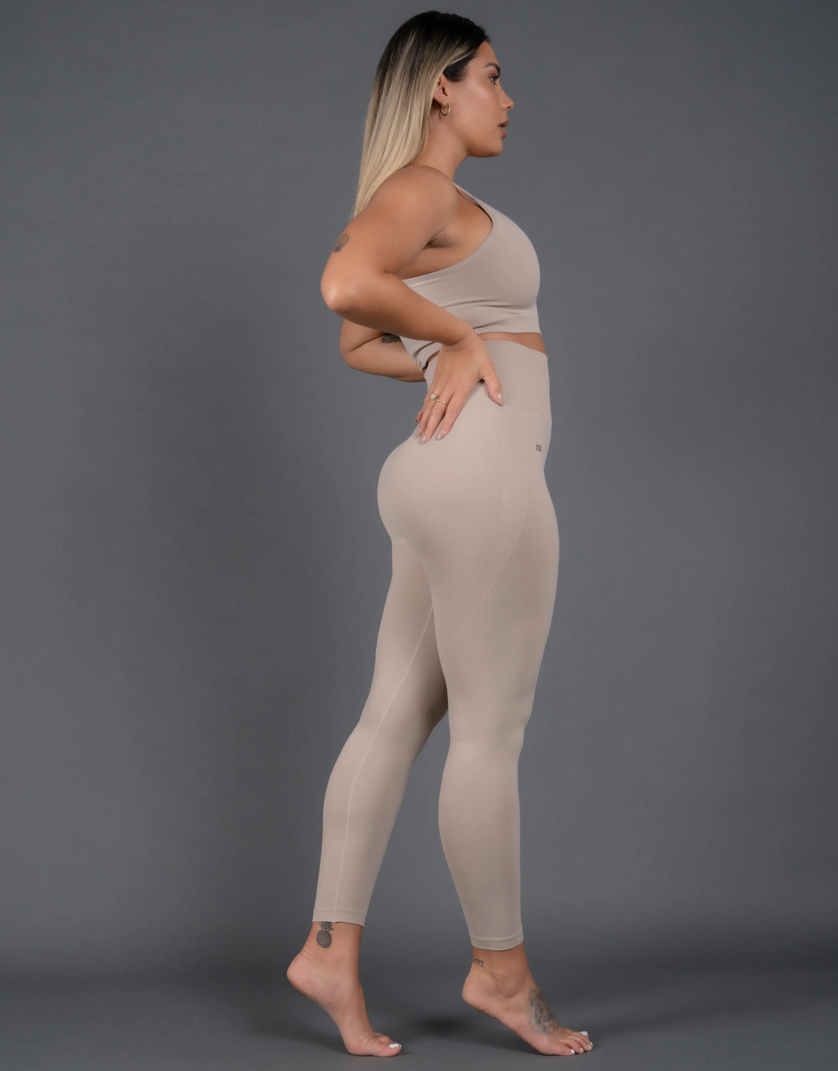 Premium Seamless Tights V5 - Kepler (Beige)