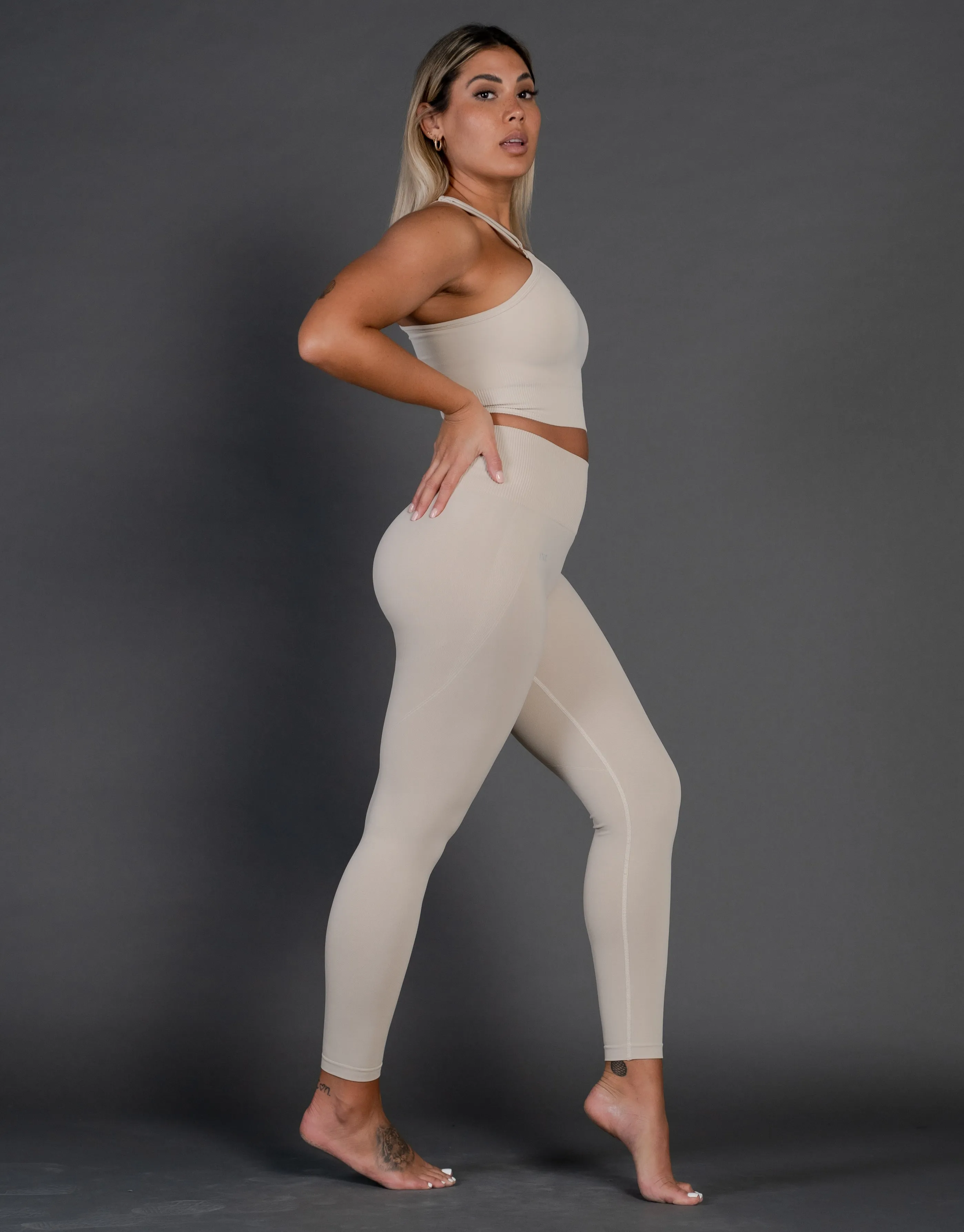 Premium Seamless V4 Tights - Ivory Beige
