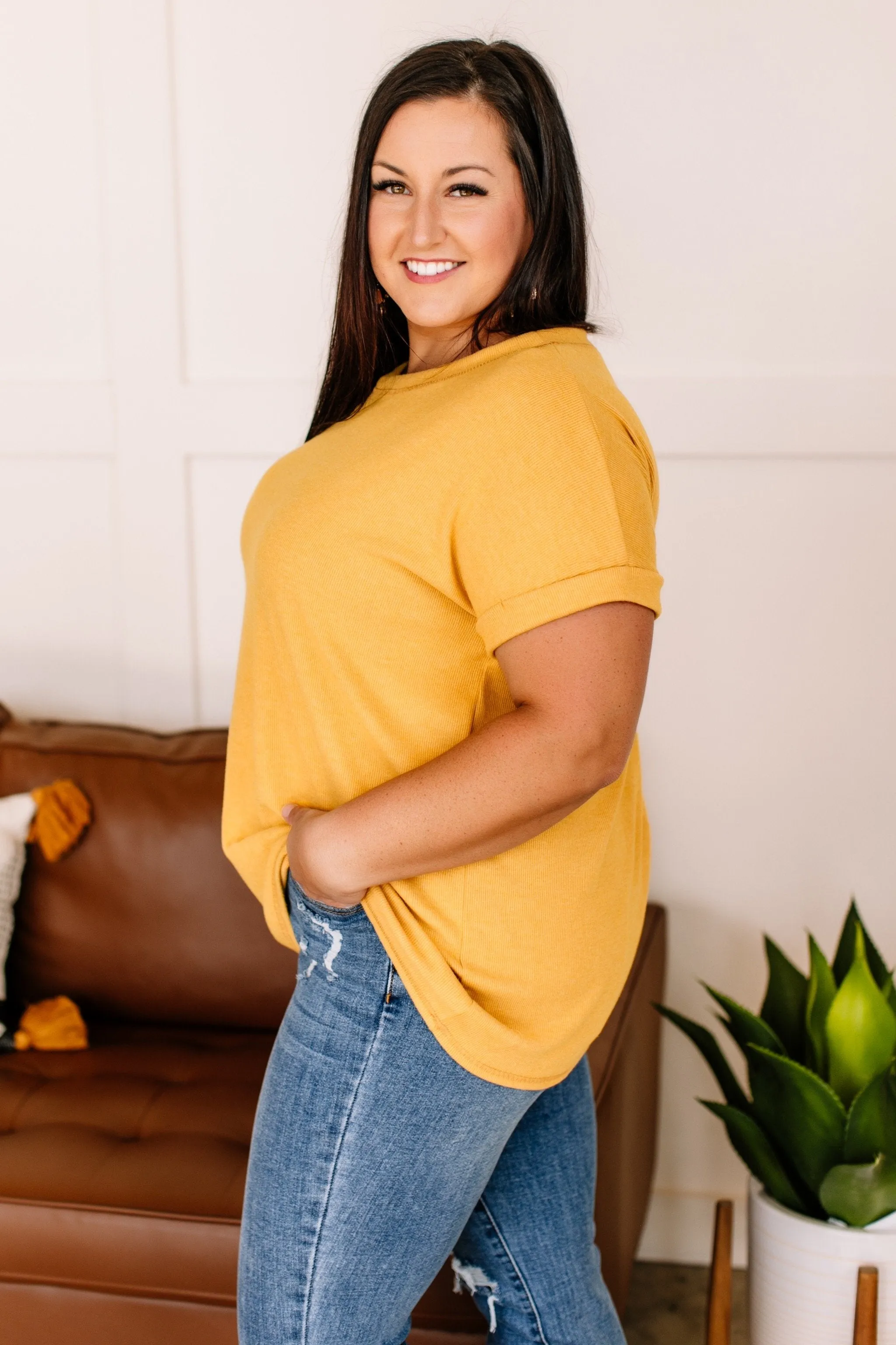 Ray Of Light Tee In Sunflower