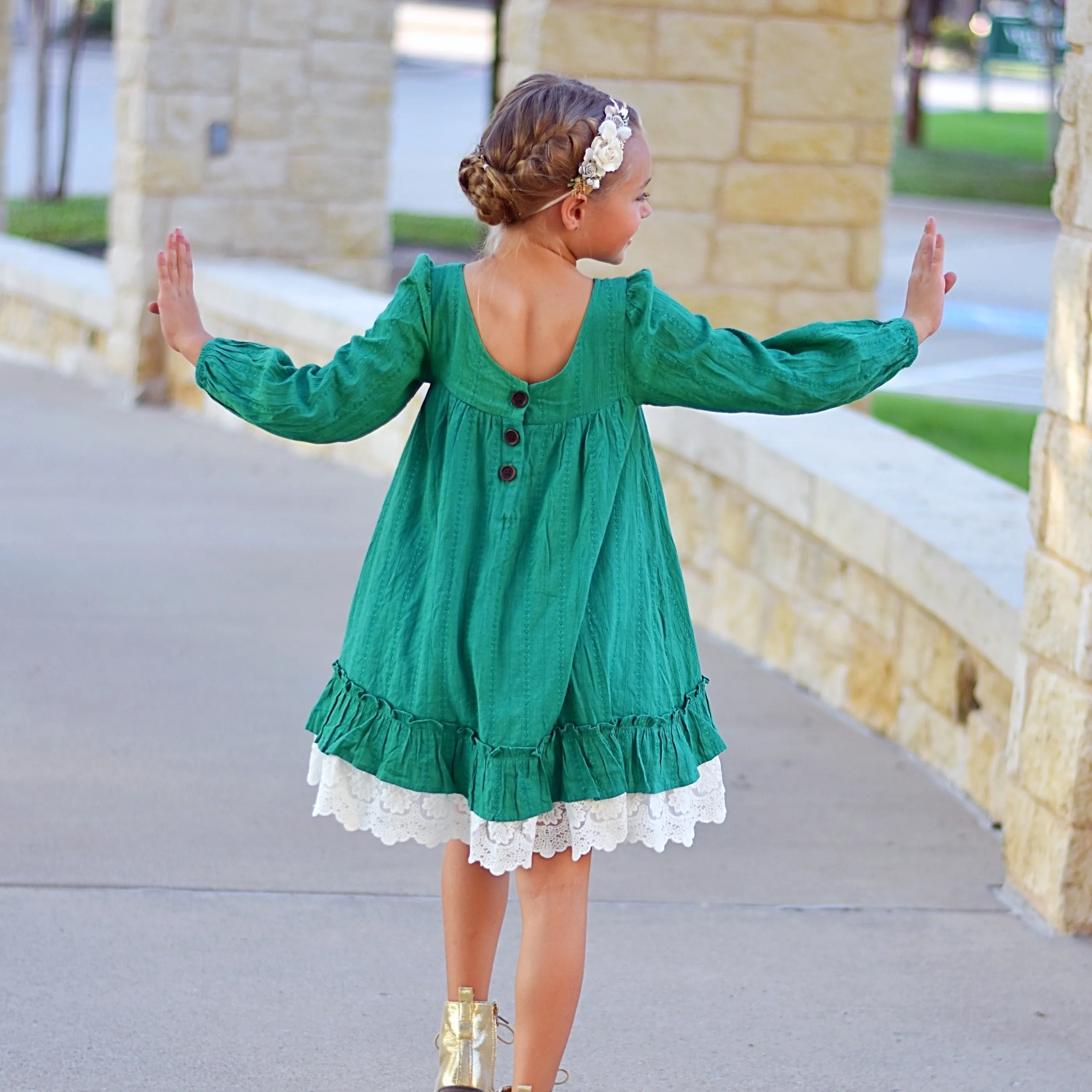 Red or Green Indie ~ SIZE 6 ONLY