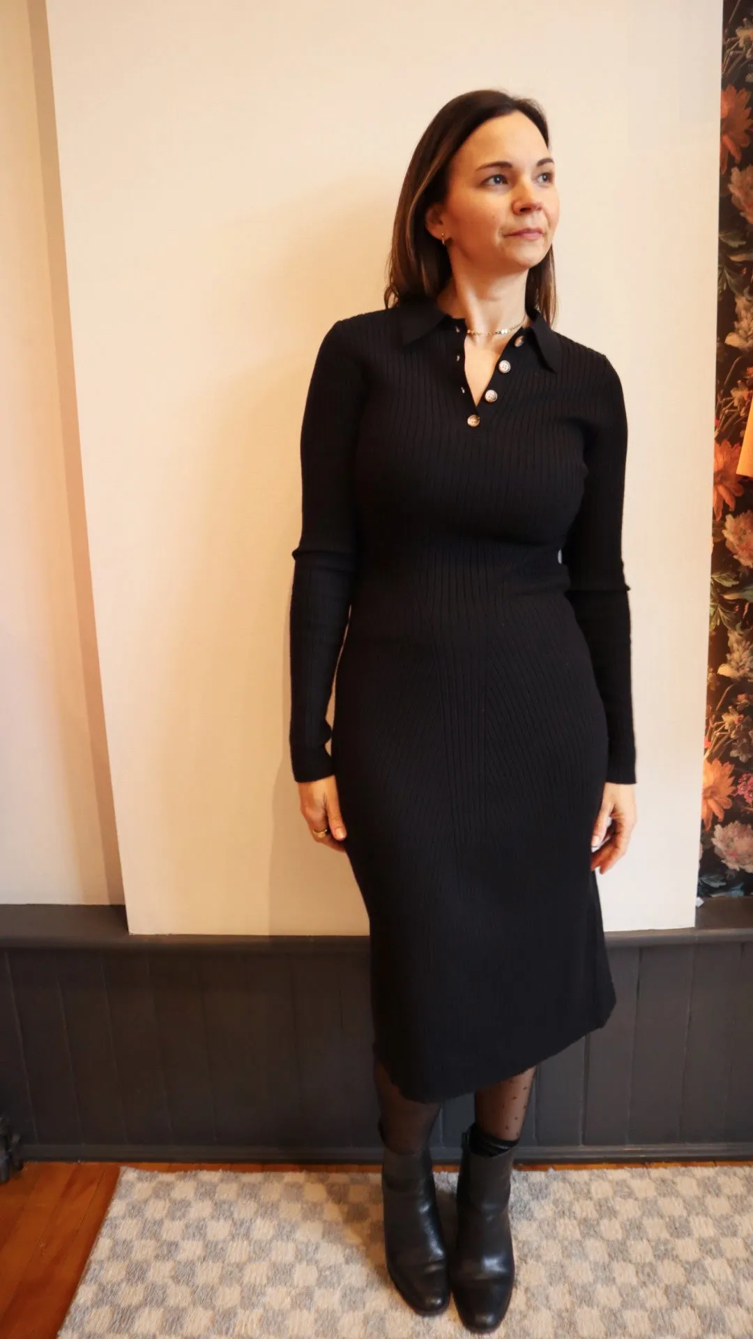 Ribbed Contour Midi Sweater Dress