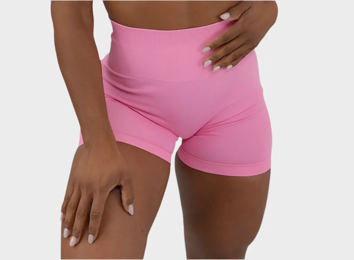 RISE SEAMLESS SHORT