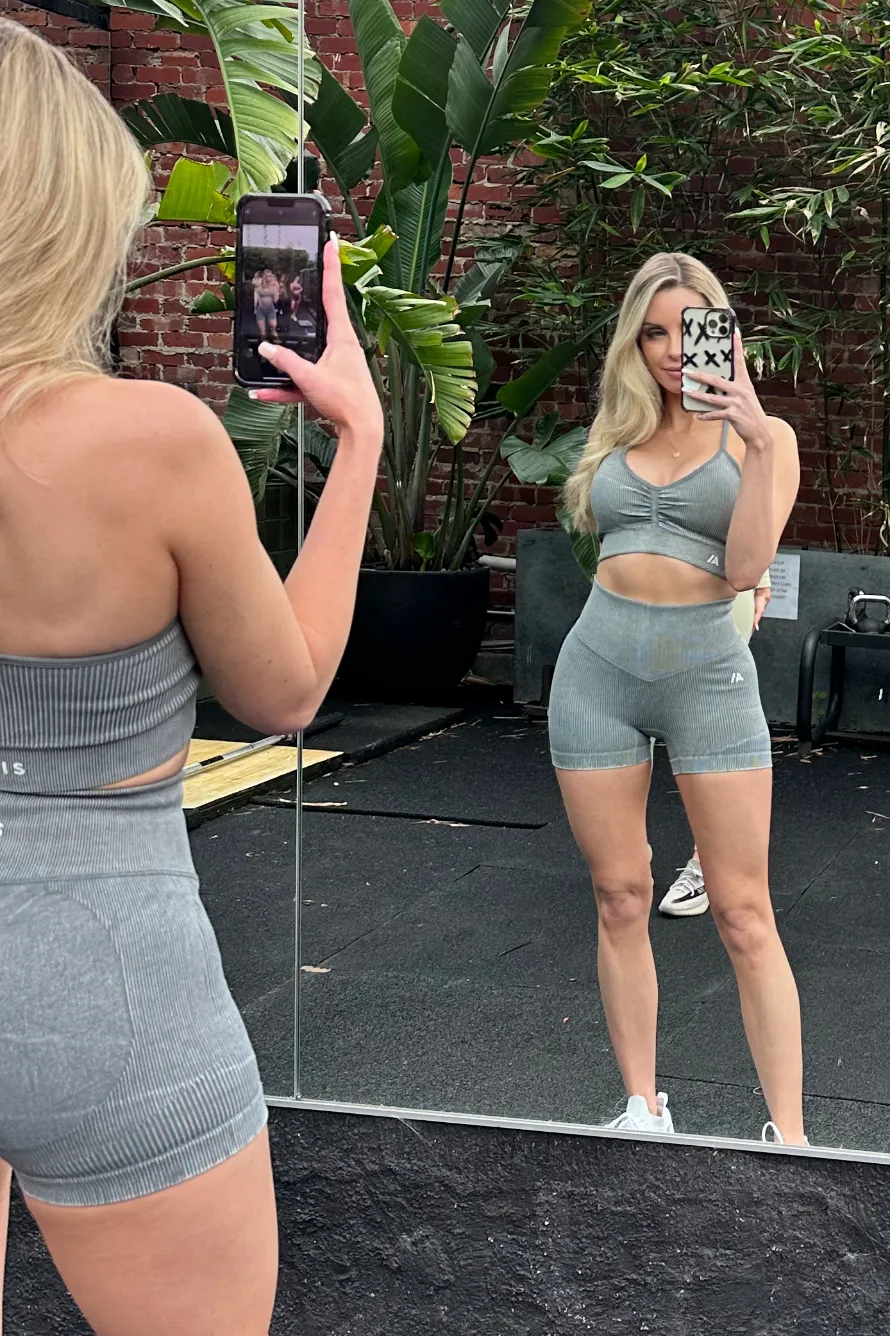 Ruby Rib Scrunchbum Shorts Grey