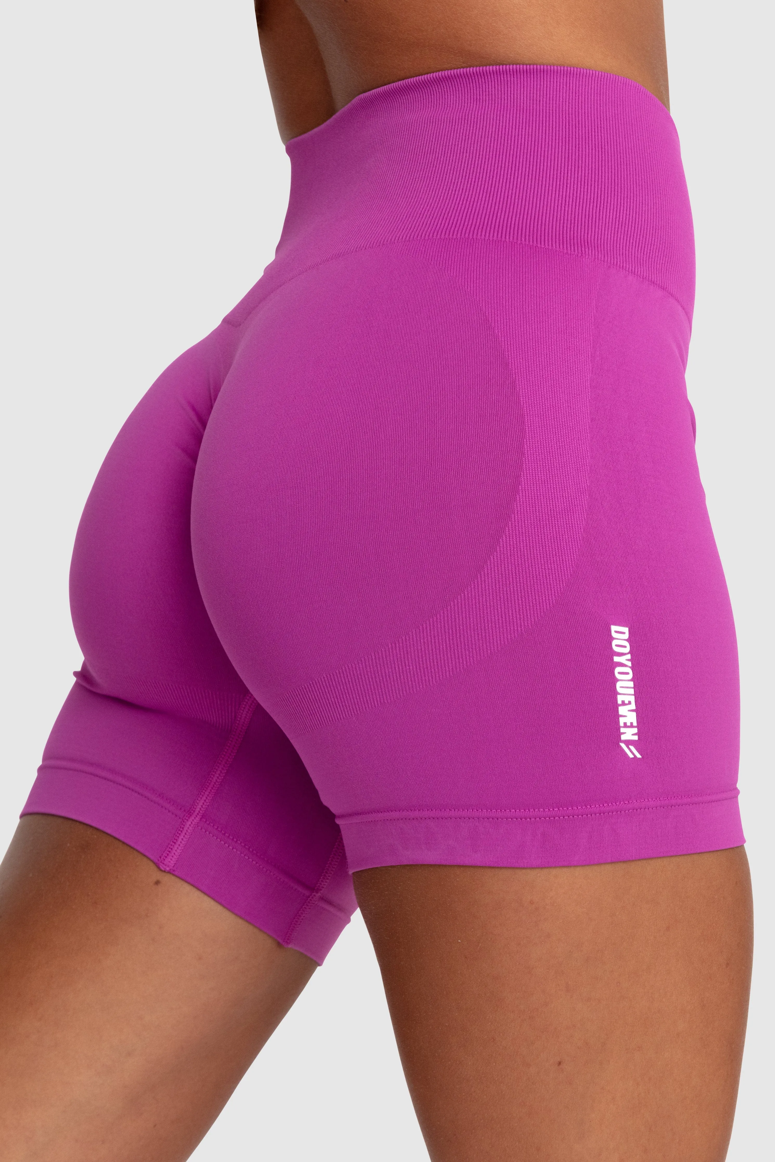 Scrunch 2 Seamless Shorts - Pink Voltage