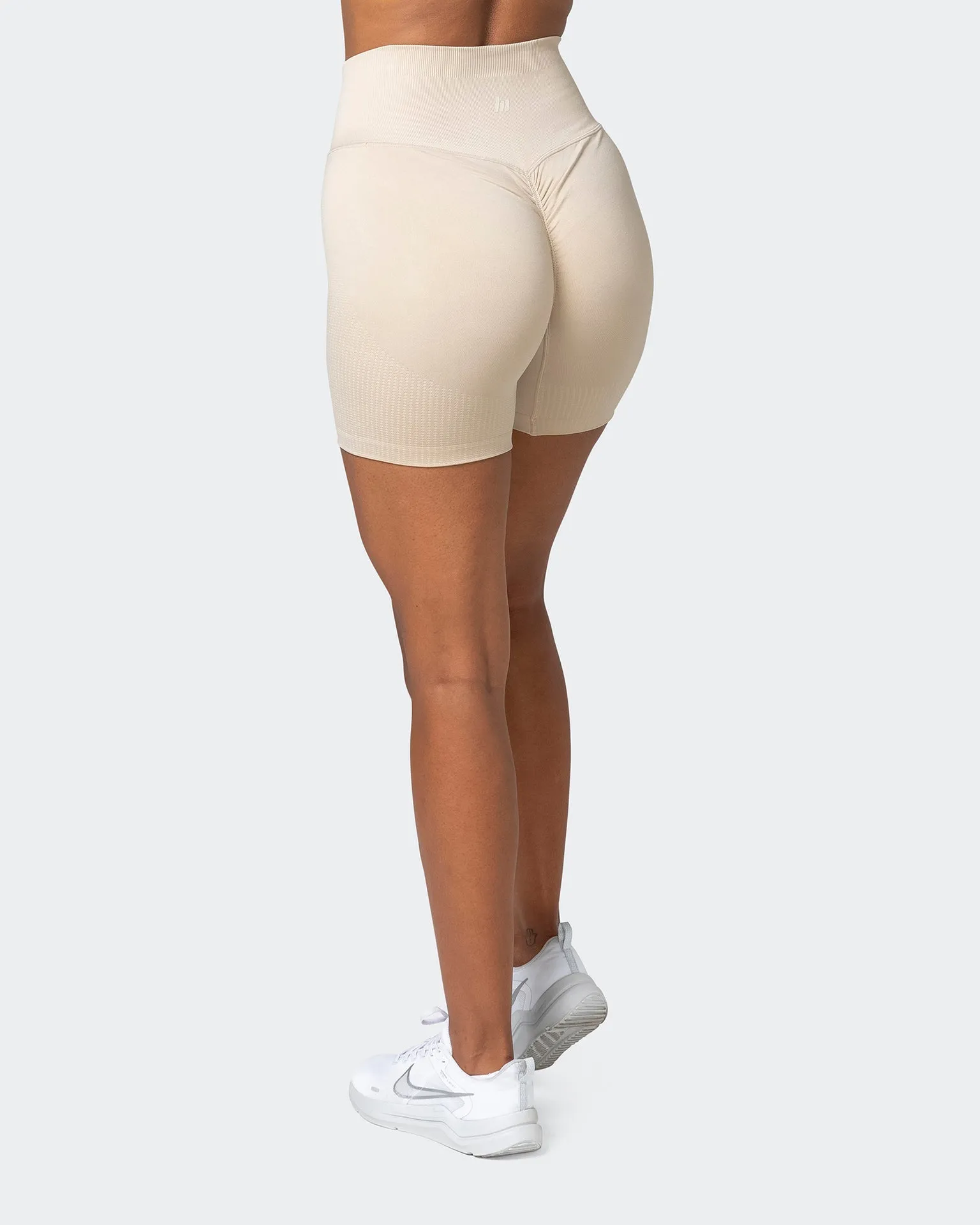 Seamless Bike Shorts - Bone
