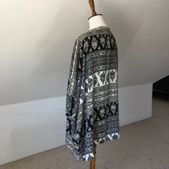 Semi Sheer Oversized Kimono Robe Shawl Jacket
