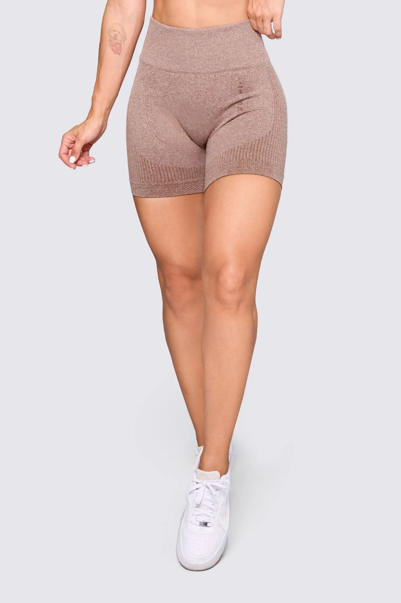 SHORT SEAMLESS GF09Q124-S2CHO DFO
