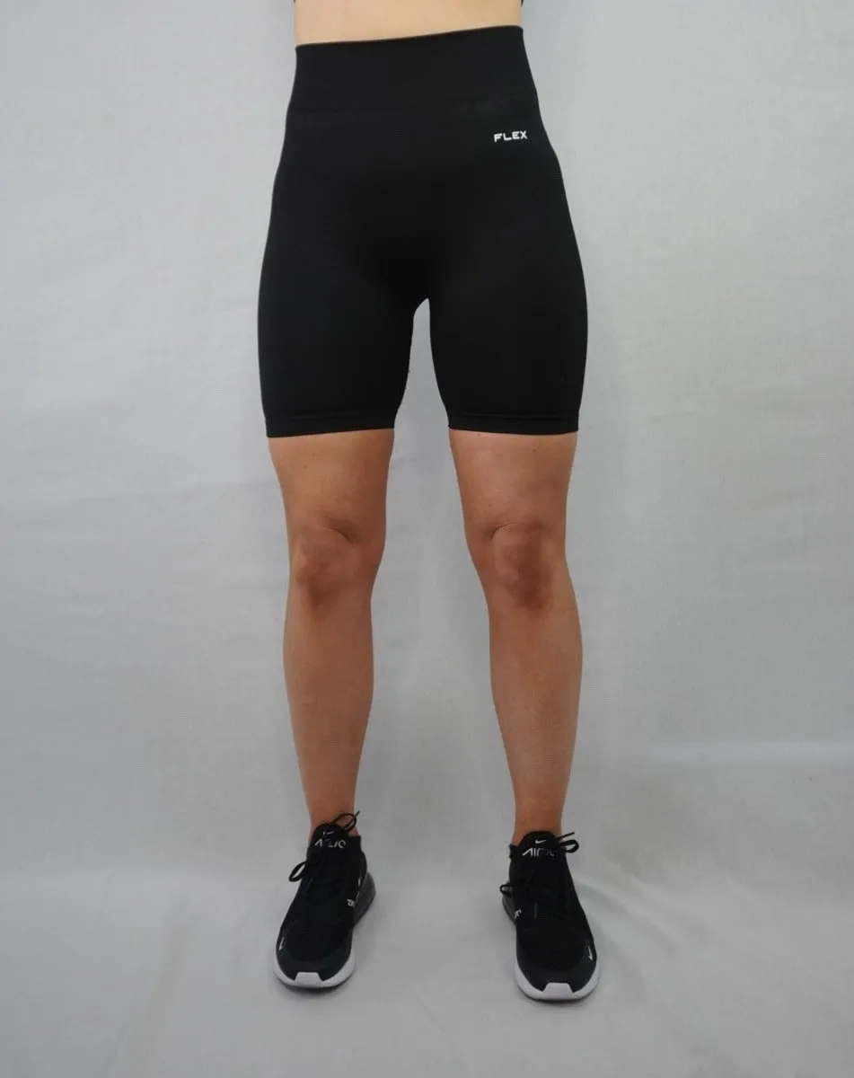 Signature Seamless Shorts