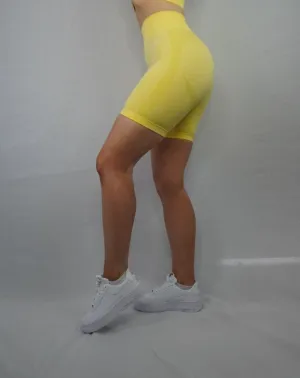 Signature Seamless Shorts