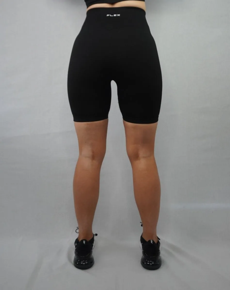Signature Seamless Shorts