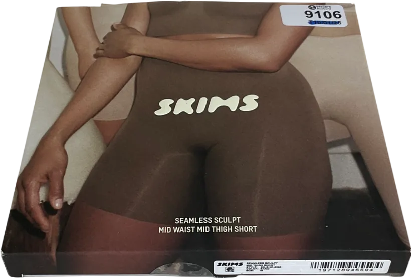 SKIMS Cream Seamless Sculpt Mid Waist Mid Thigh Short - Sand UK M